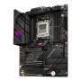 ASUS ROG STRIX B650E-E GAMING WIFI AMD B650 Presa di corrente AM5 ATX (90MB1BB0-M0EAY0)