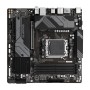 Gigabyte B650M DS3H scheda madre AMD B650 Presa di corrente AM5 micro ATX